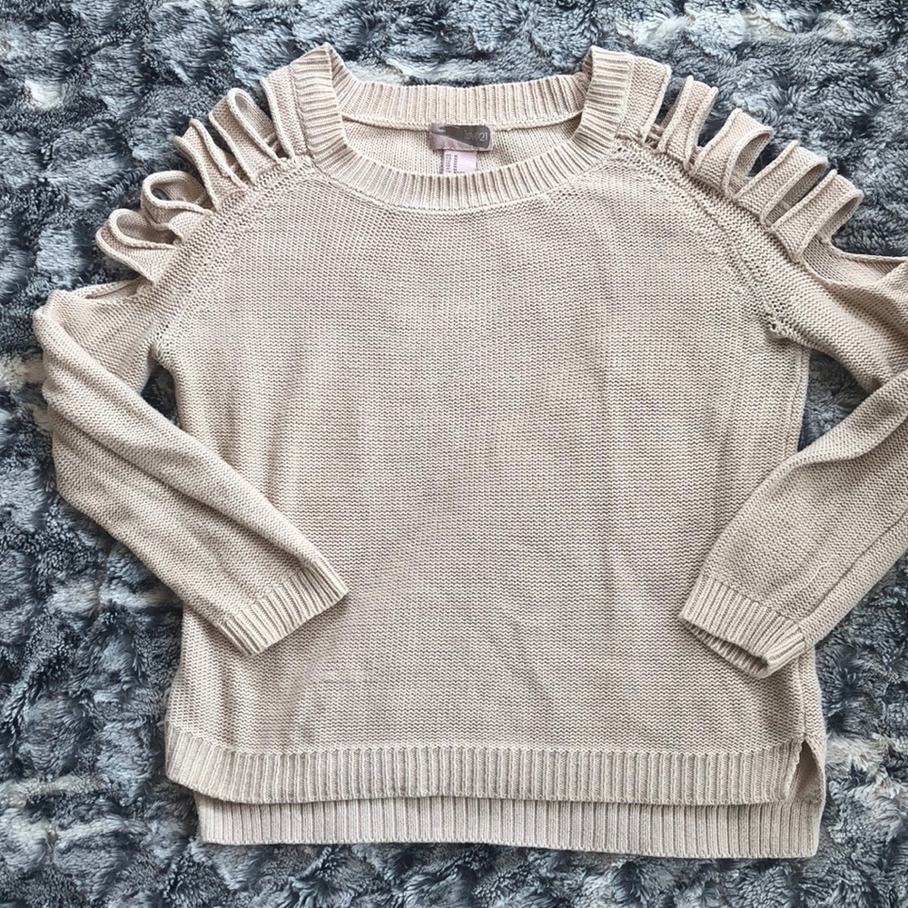 Forever 21 Cutout Sweater